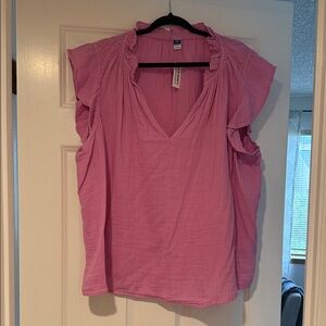 Old Navy Women's Blouse in Vibrant Pink